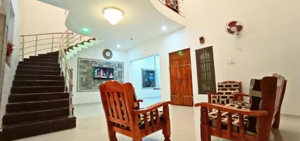 La Bay Luxury Beach Bungalow ปอนดิเชอรี ภายนอก รูปภาพ